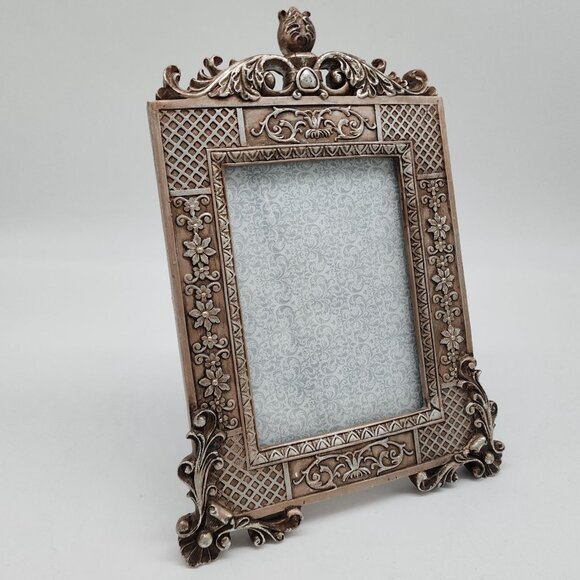 Ornate Victorian Style Resin Photo Frame Intricate Floral Scroll 4x6" - Picture 6 of 11